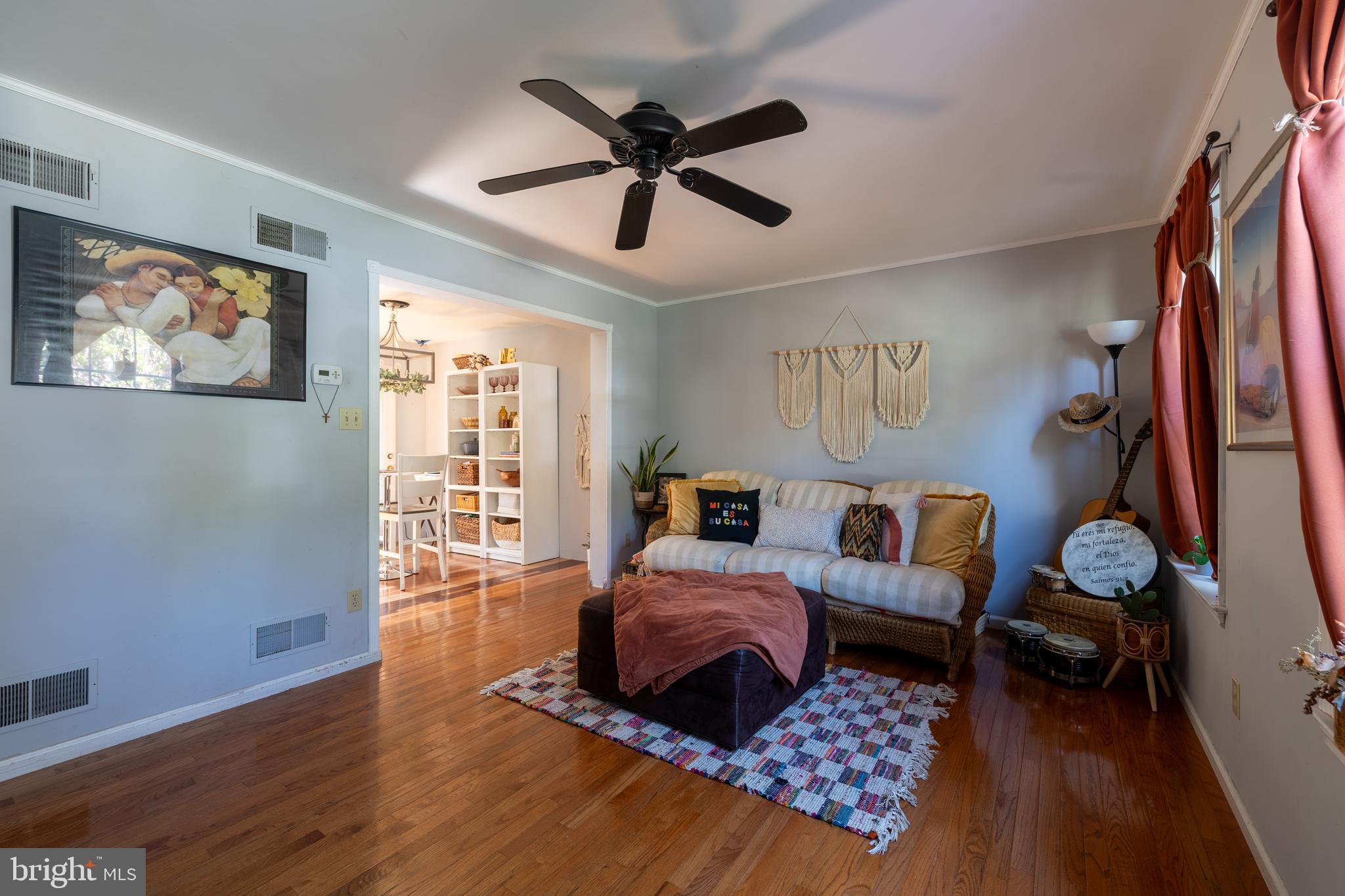 15 School House Lane Lititz, PA 17543 - Photo 3 of 34 Living Room