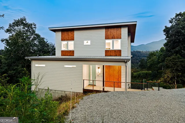 $718,000 | 119 Brannon Ridge, Young Harris, GA 30582