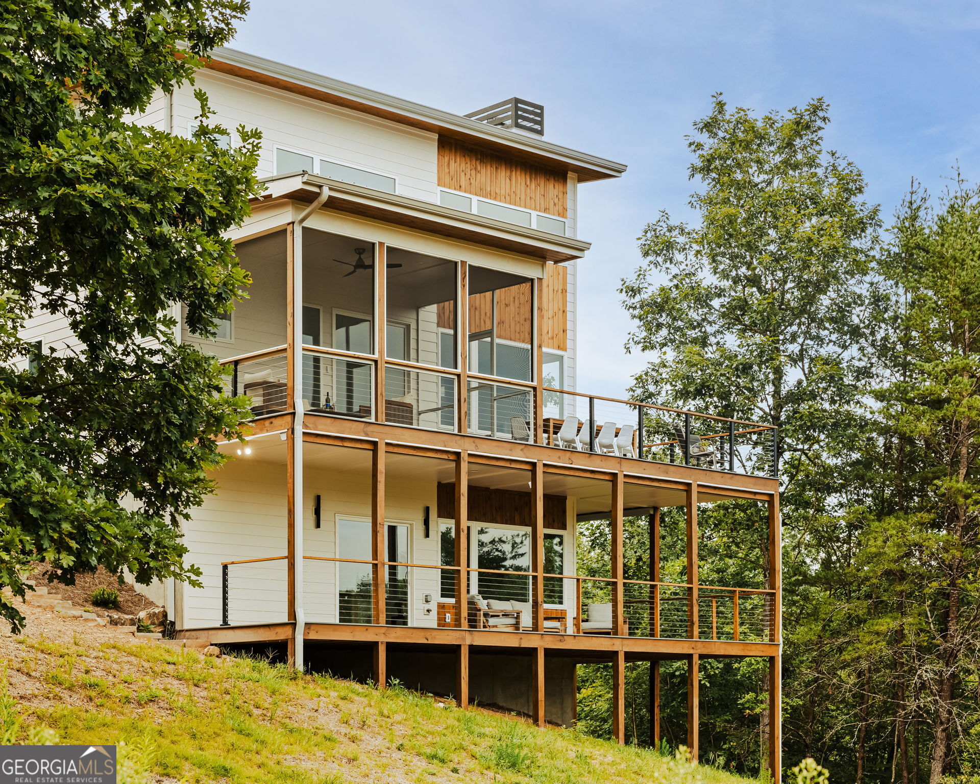 119 Brannon Ridge Young Harris, GA 30582 - Photo 10 of 48 Representative photo of another Starling built in the community.