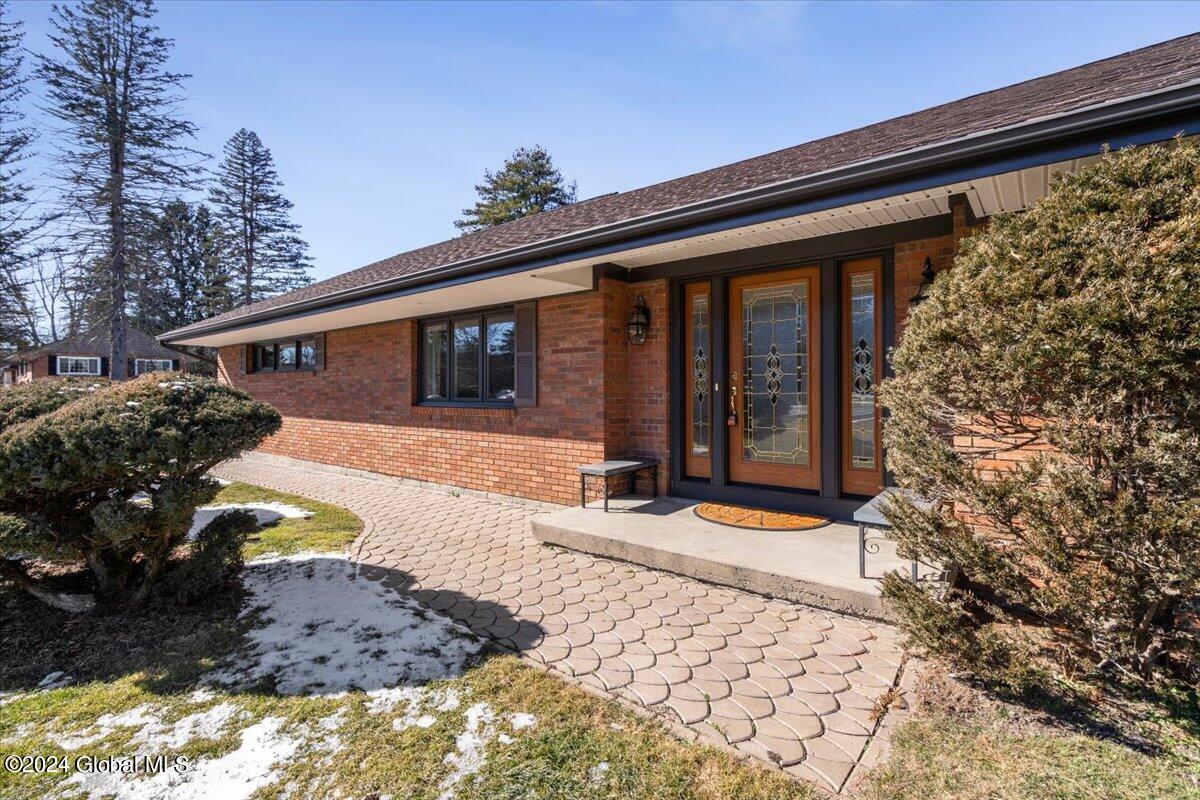 148 Ashdown Road Ballston Lake, NY 12019 - Photo 2 of 43 03-DSC06207