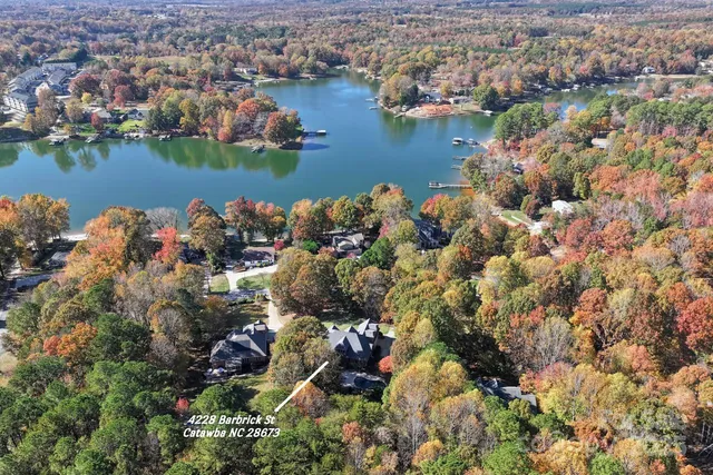 $850,000 | 4228 Barbrick Street, Sherrills Ford, NC 28673