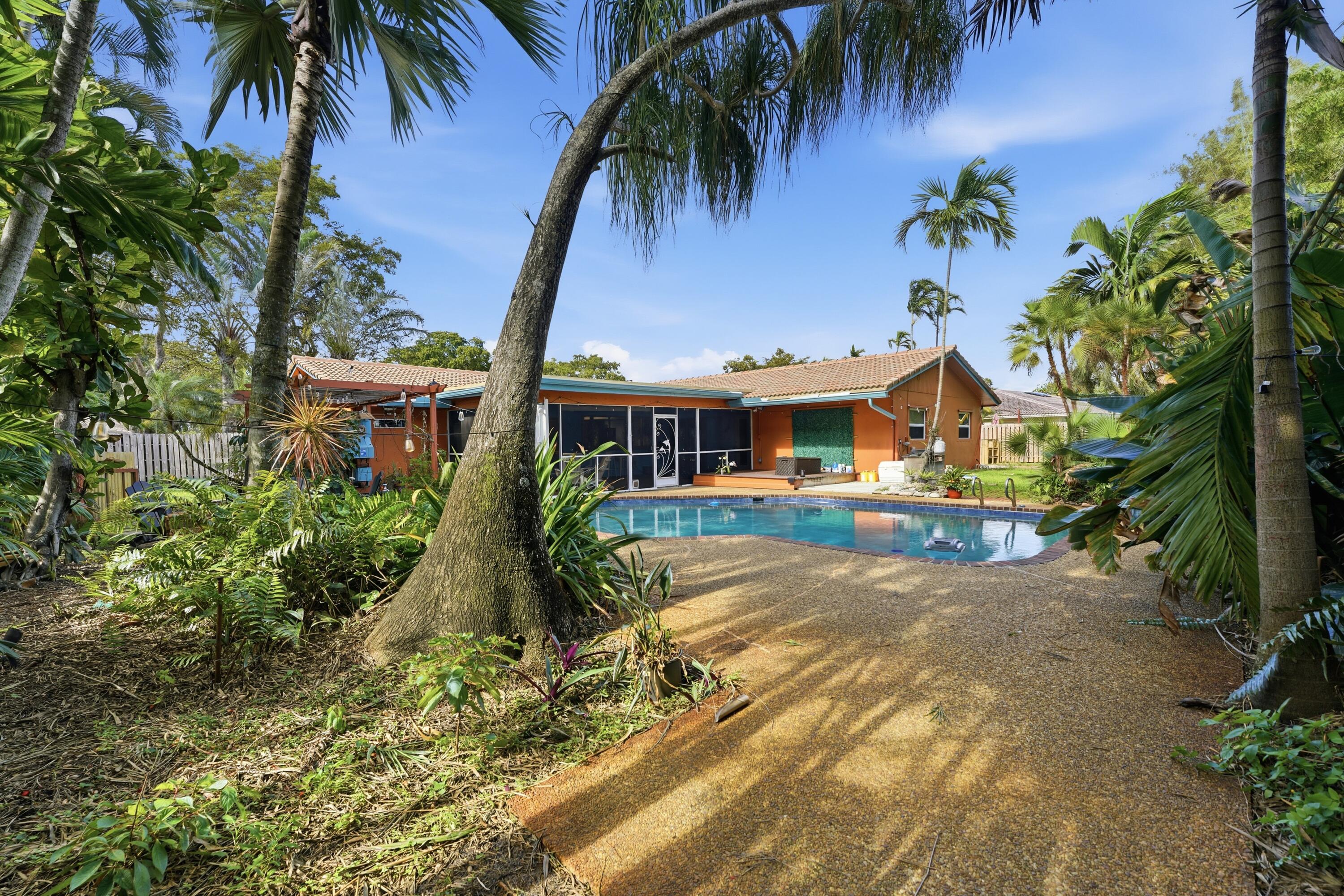 940 Southwest 69th Avenue Plantation, FL 33317 - Photo 12 of 24 640pic7