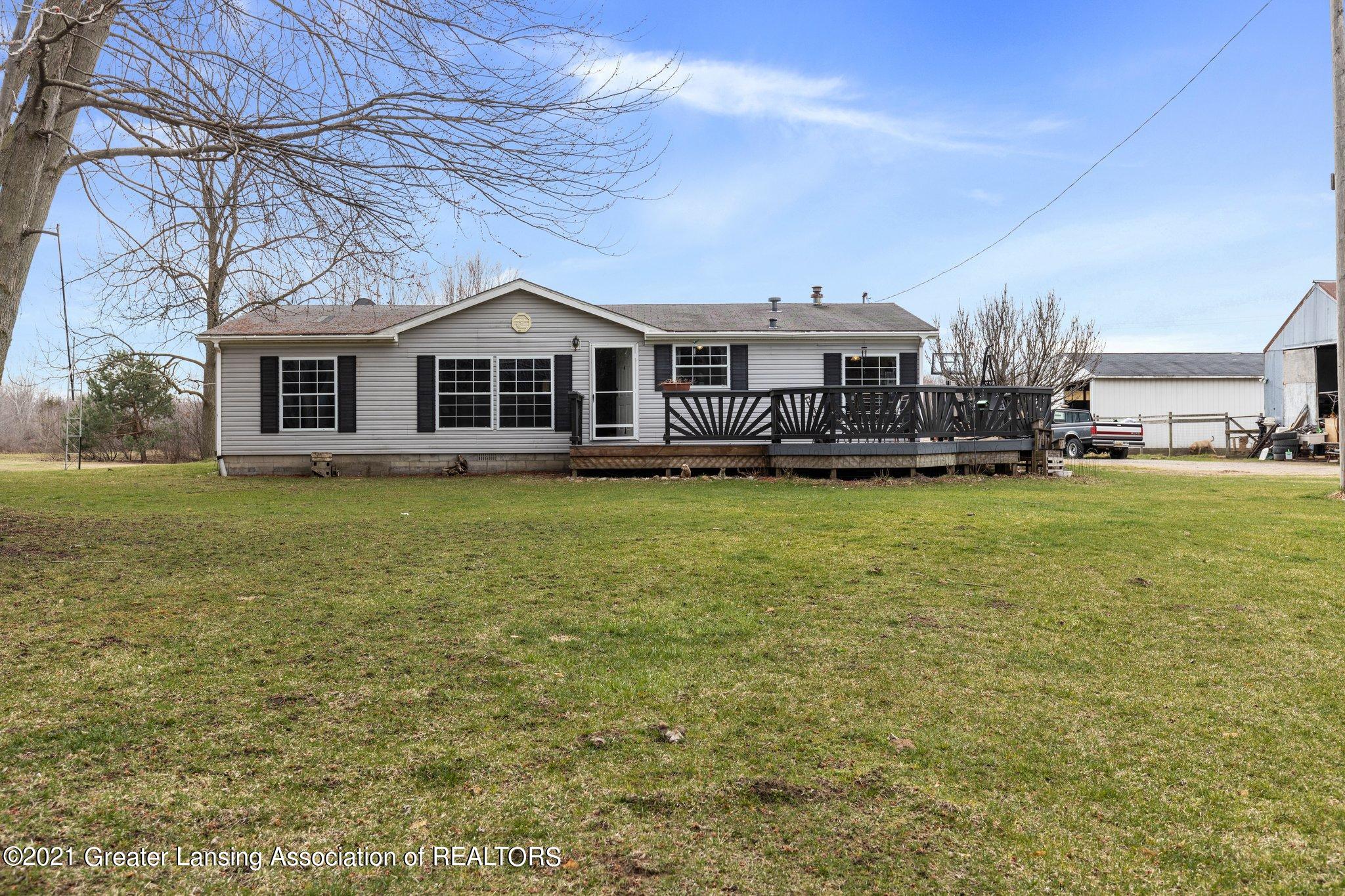 19715 West Gary Road Brant, MI 48614 - Photo 2 of 48 2-web-or-mls-1P6A1425