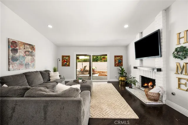 $975,000 | 1520 East Newcrest Drive, West Covina, CA 91792