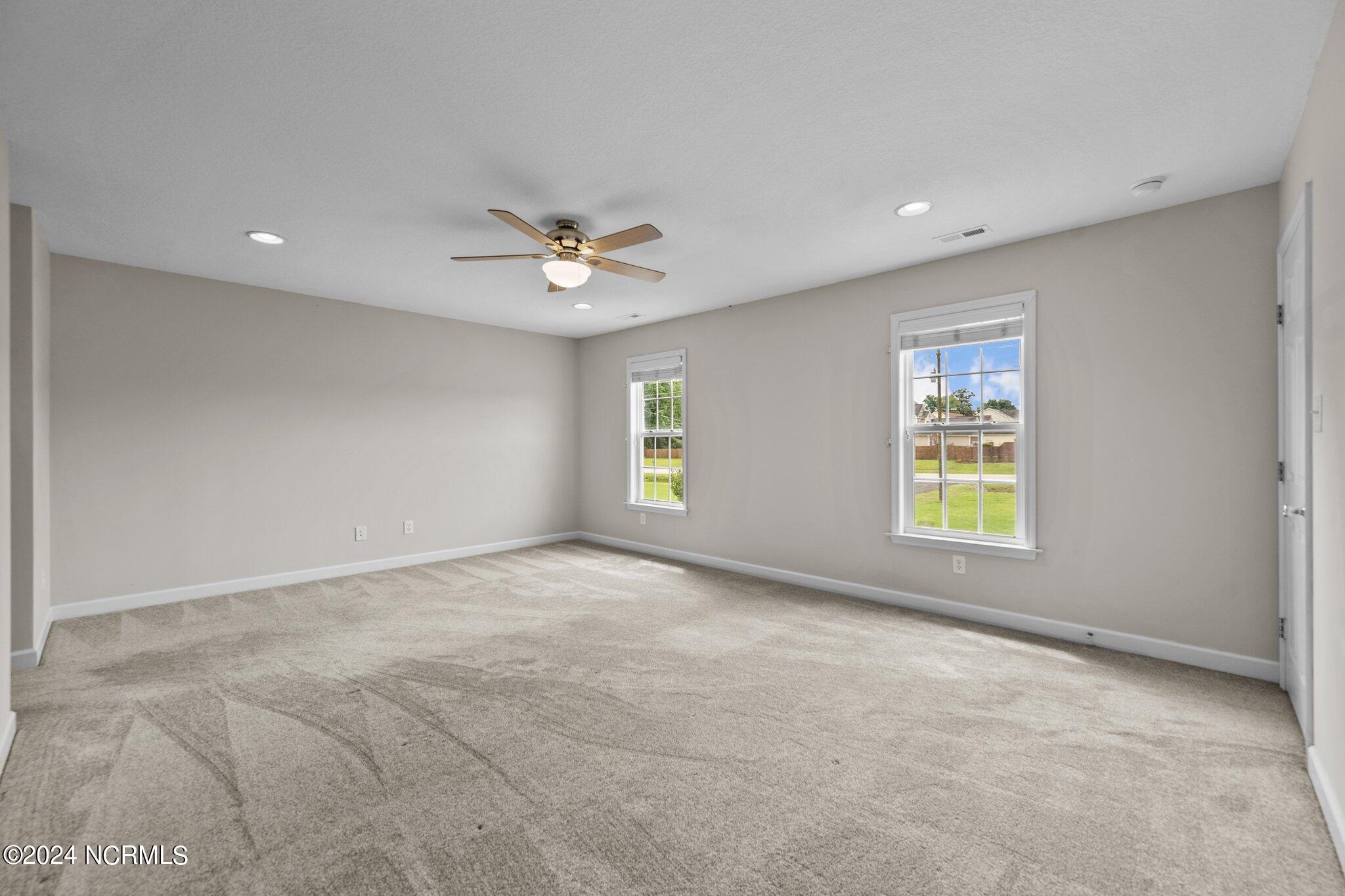 291 Northwest Bridge Road Jacksonville, NC 28540 - Photo 21 of 52 20-web-or-mls-_Z723591