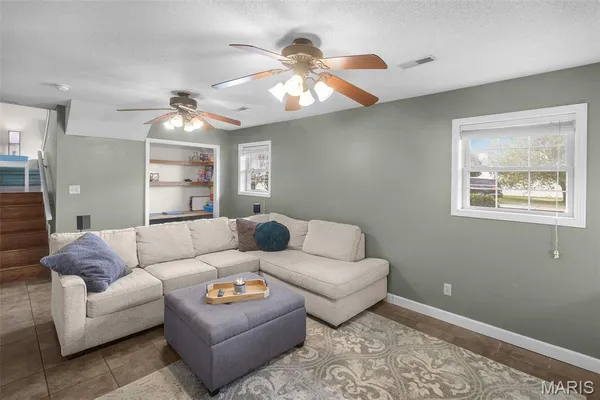 $272,500 | 525 Stotler Way, Jackson, MO 63755