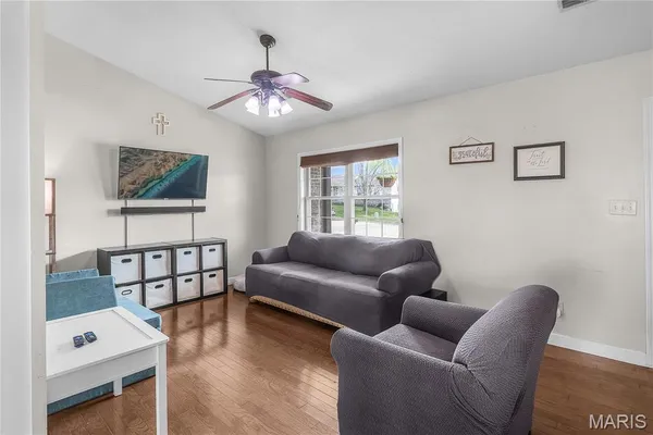 $272,500 | 525 Stotler Way, Jackson, MO 63755