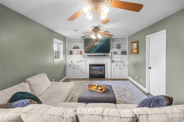 $272,500 | 525 Stotler Way, Jackson, MO 63755