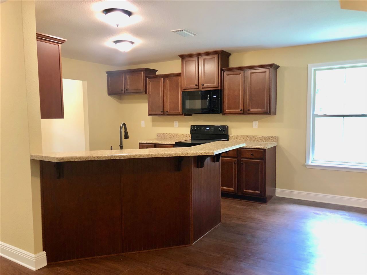 1374 Majesty Loop Foley, AL 36535 - Photo 8 of 9