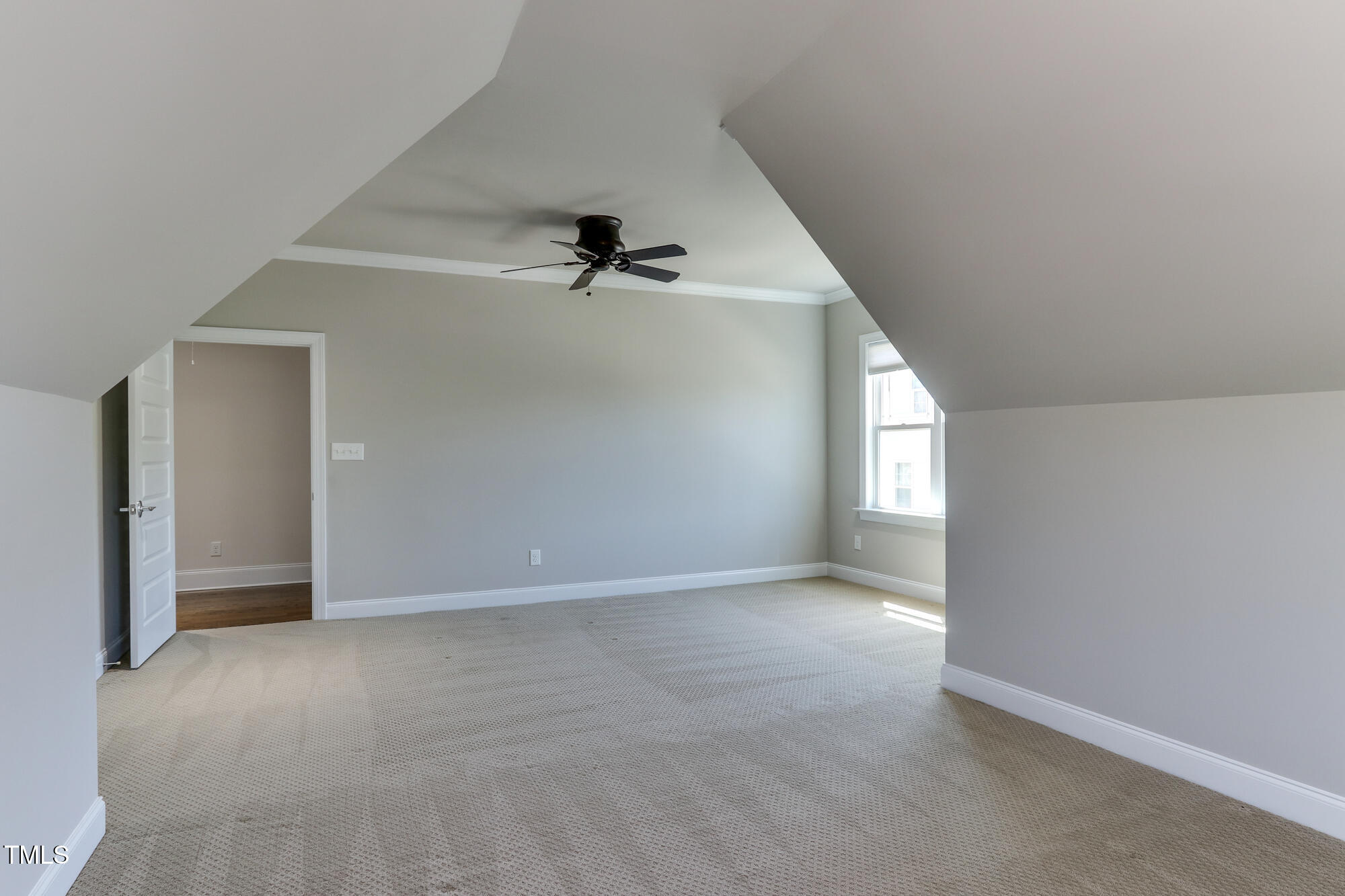721 Shelley Road Raleigh, NC 27609 - Photo 27 of 46 Shelley_721-26
