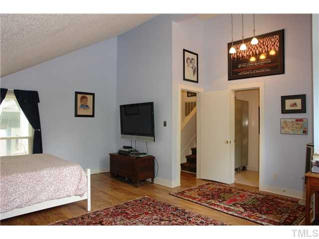 3114 Hope Valley Road Durham, NC 27707 - Photo 7 of 20 Photo 7