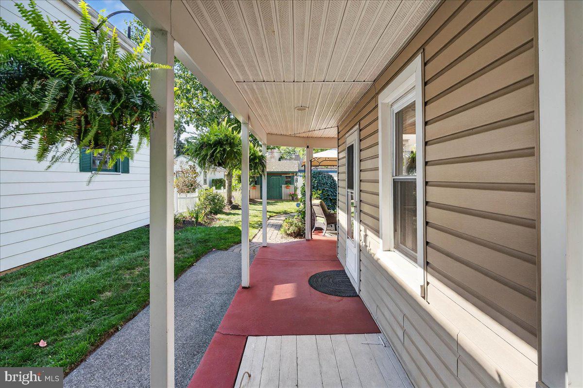 54 Chestnut Street Pottstown, PA 19464 - Photo 34 of 44 a view of a patio with wooden floor