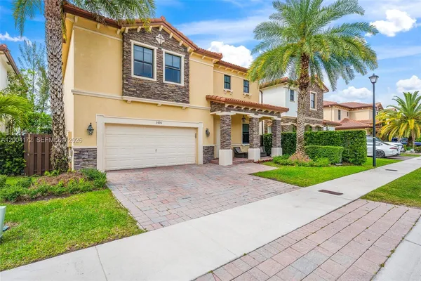 $1,300,000 | 9890 Northwest 86th Terrace, Doral, FL 33178