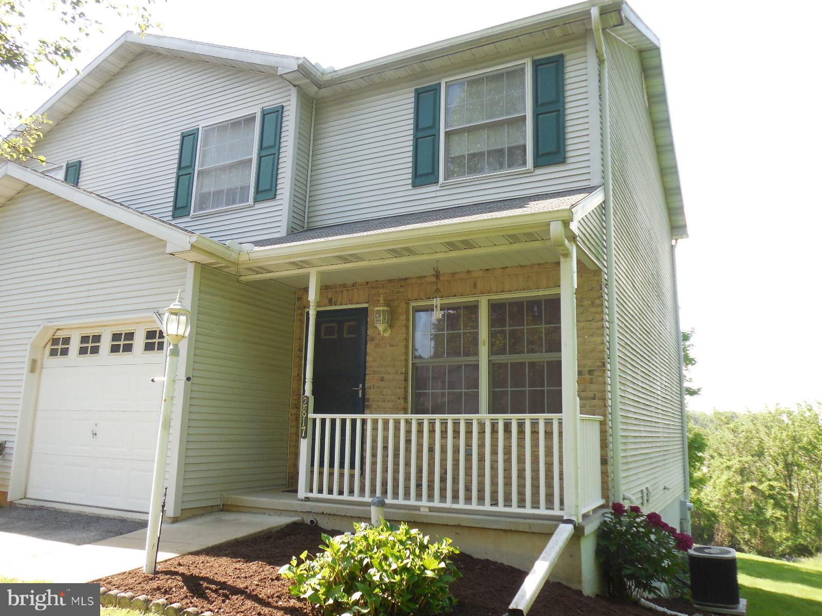 WELCOME HOME to 2817 ROBIN ROAD, YORK, PA