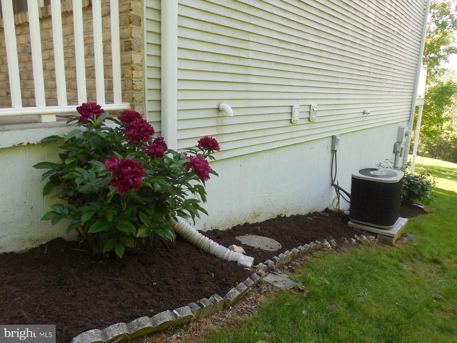 2817 Robin Road York, PA 17404 - Photo 39 of 44 Gallery Image 39
