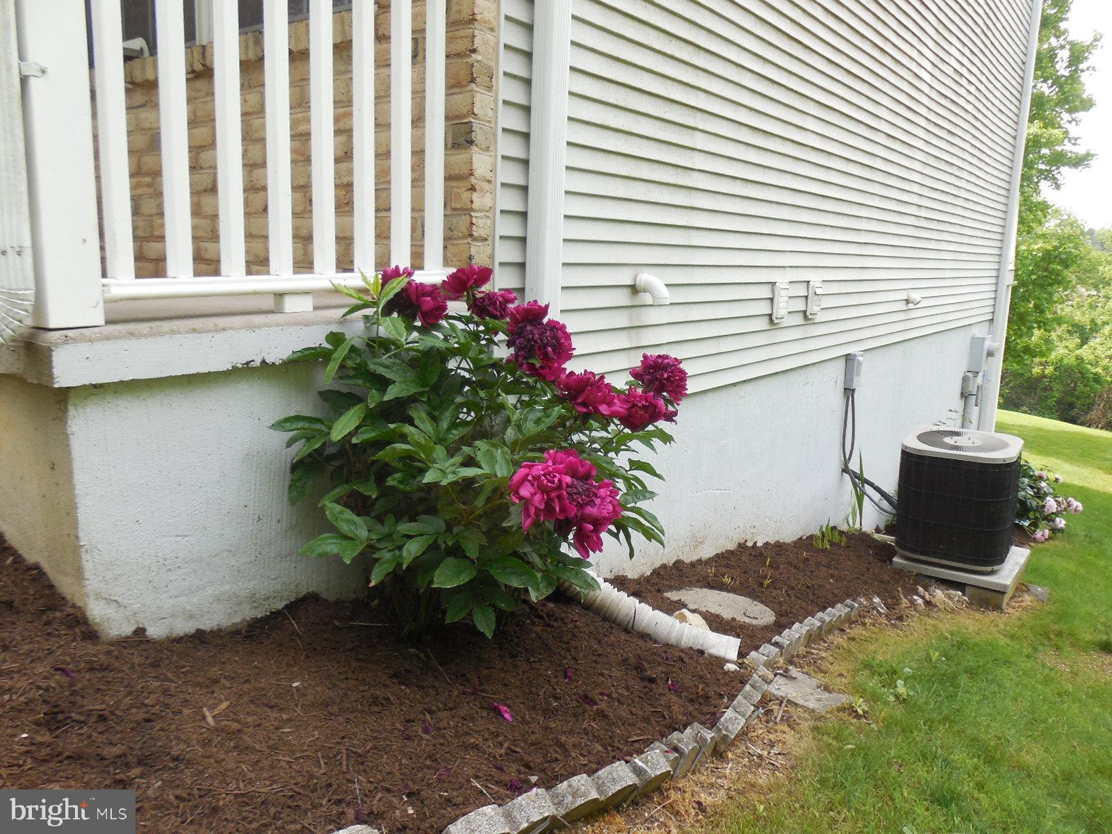 2817 Robin Road York, PA 17404 - Photo 42 of 44 Gallery Image 42