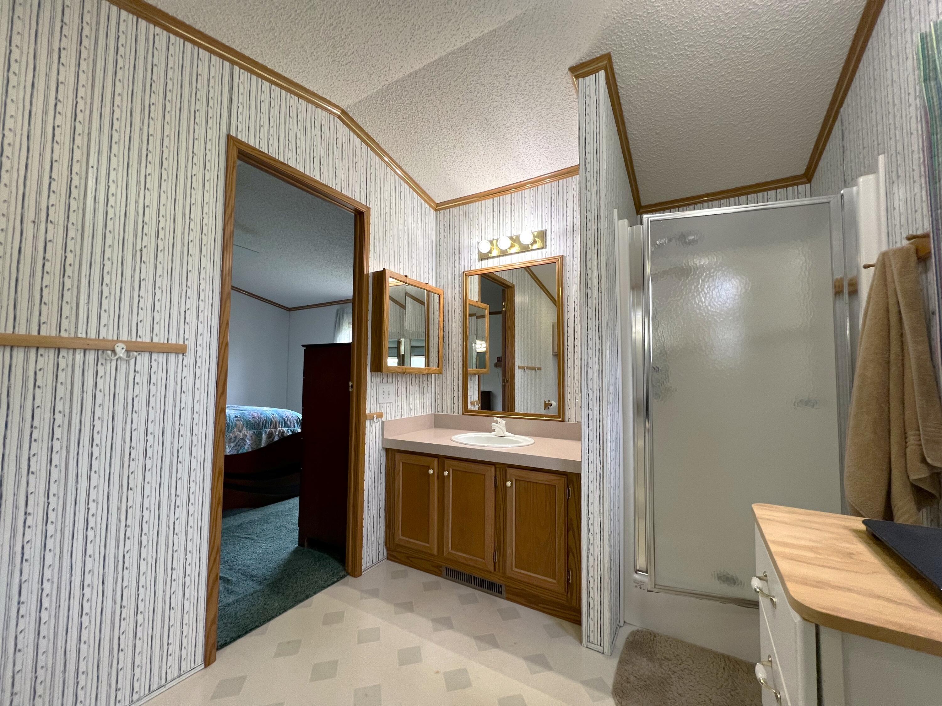 635 North Old Mackinaw Road Cheboygan, MI 49721 - Photo 18 of 33 Gallery Image 18