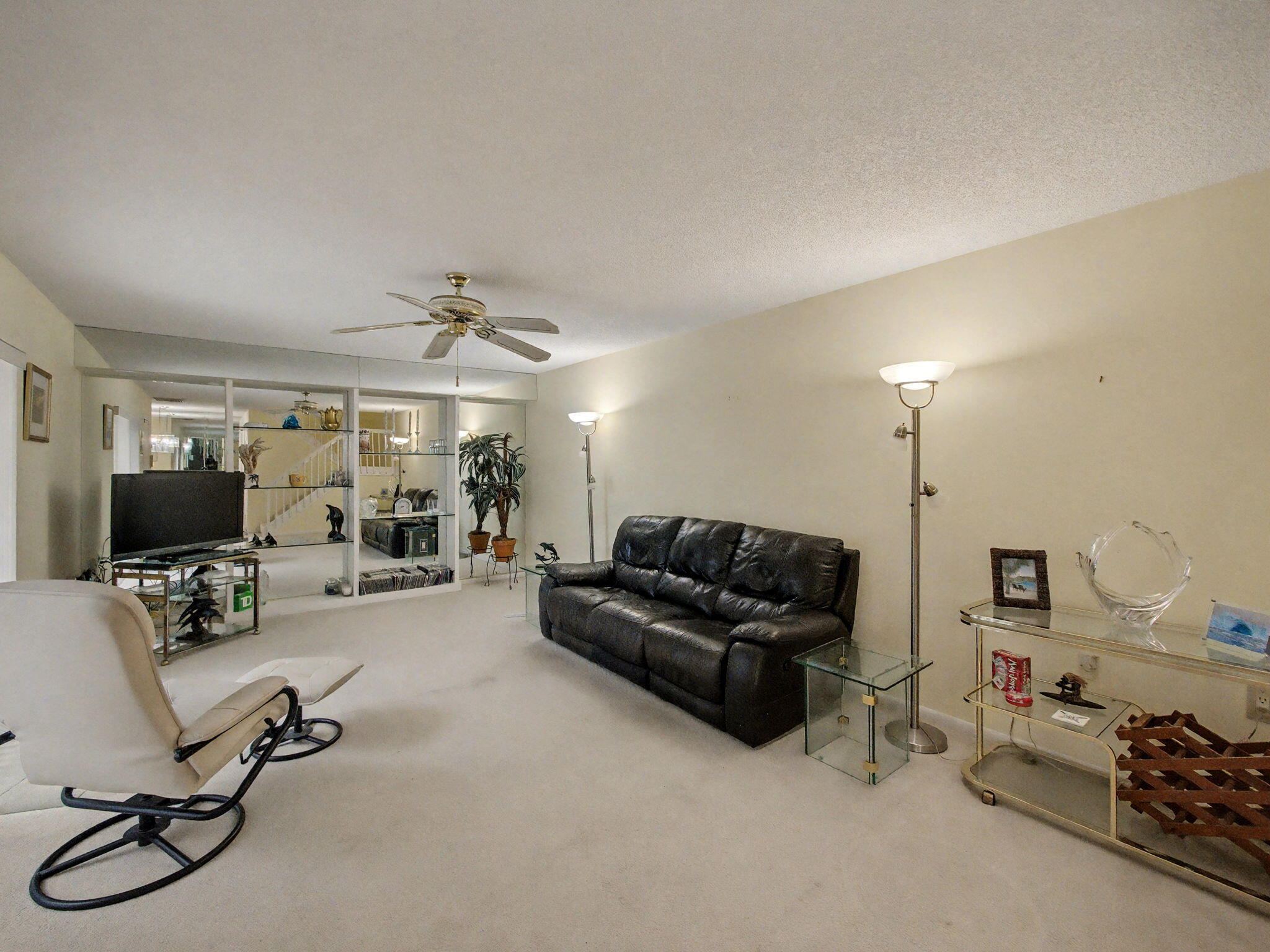 1940 19th Court Jupiter, FL 33477 - Photo 15 of 36 9-web-or-mls-011