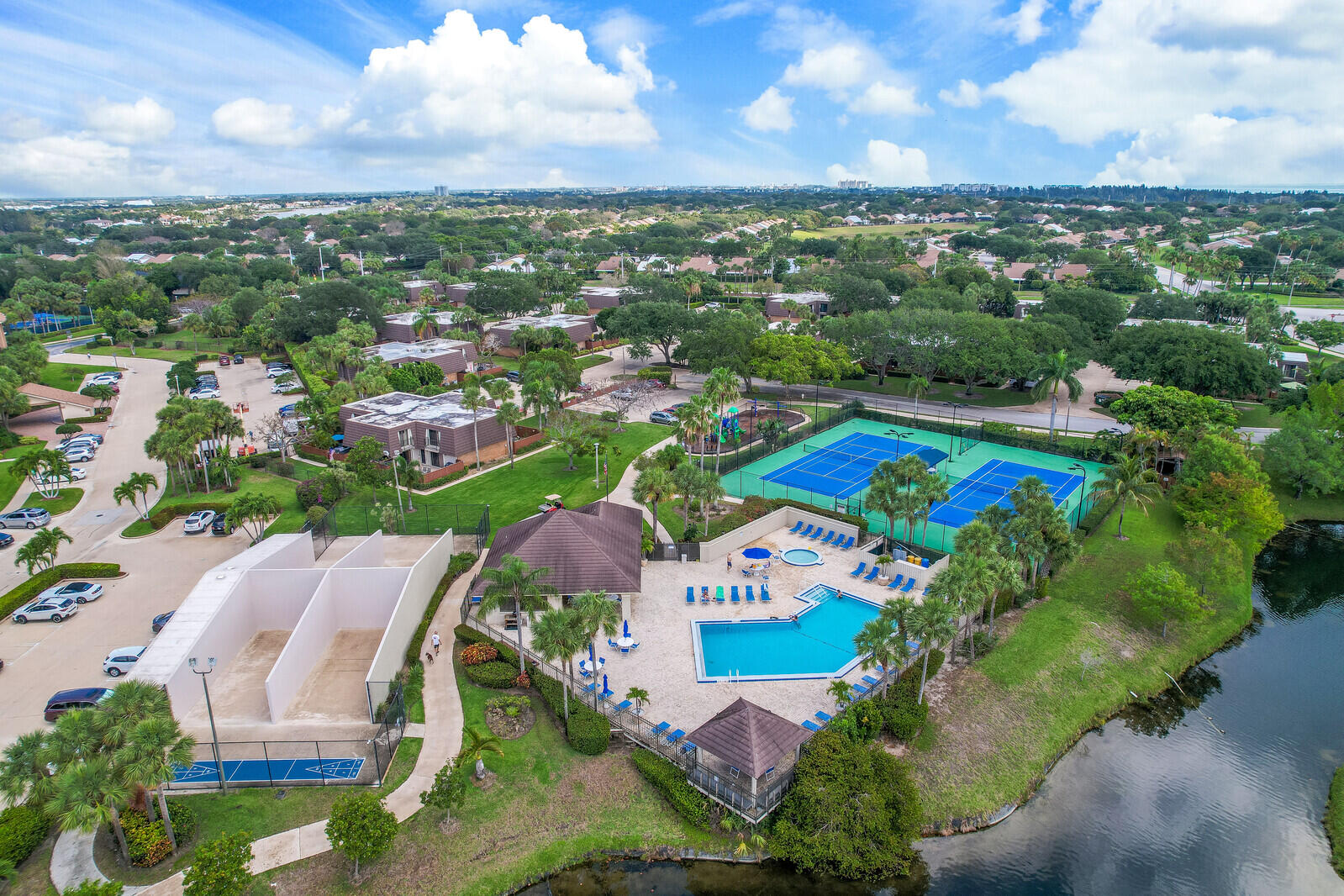 1940 19th Court Jupiter, FL 33477 - Photo 29 of 36 37_Aerial6_mls