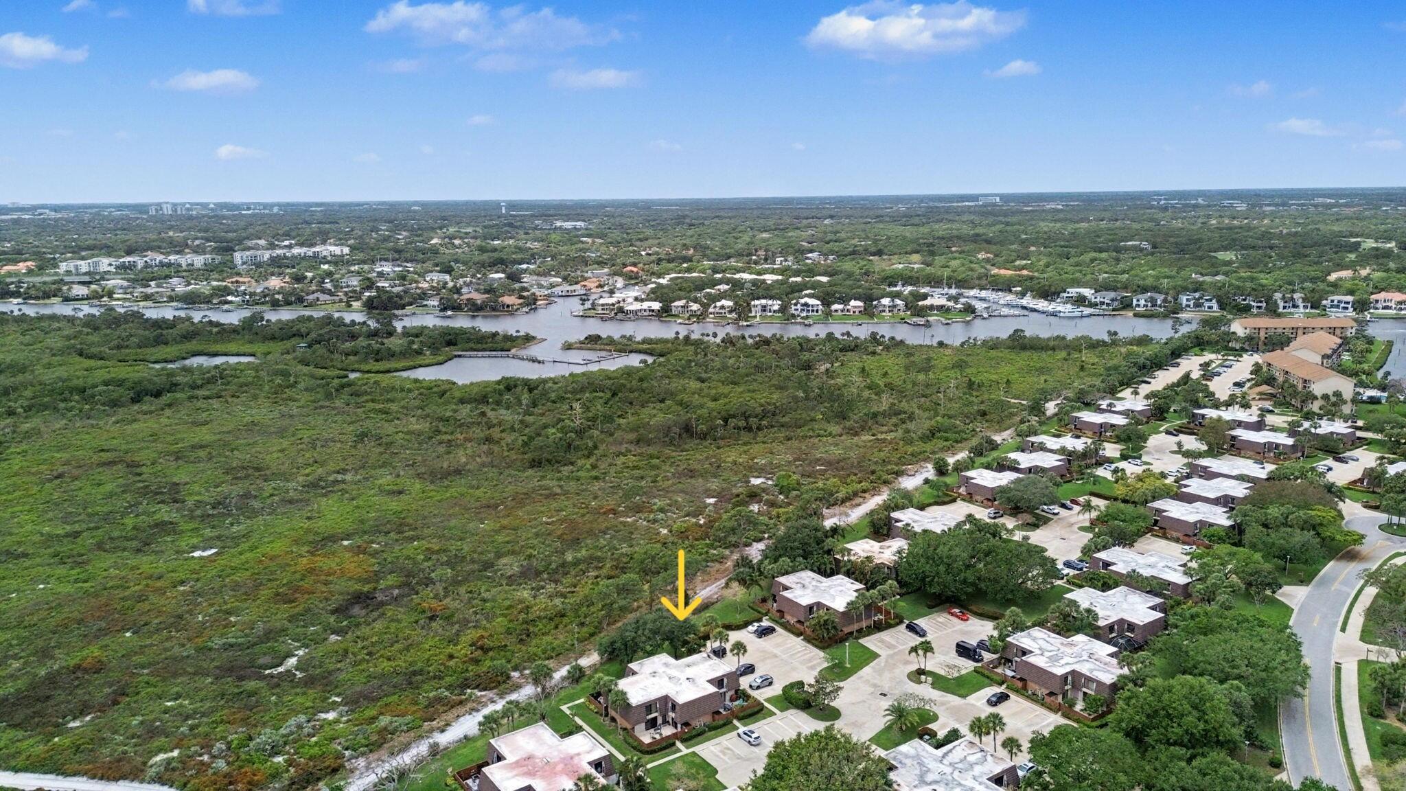 1940 19th Court Jupiter, FL 33477 - Photo 4 of 36 21-web-or-mls-dr-004 1