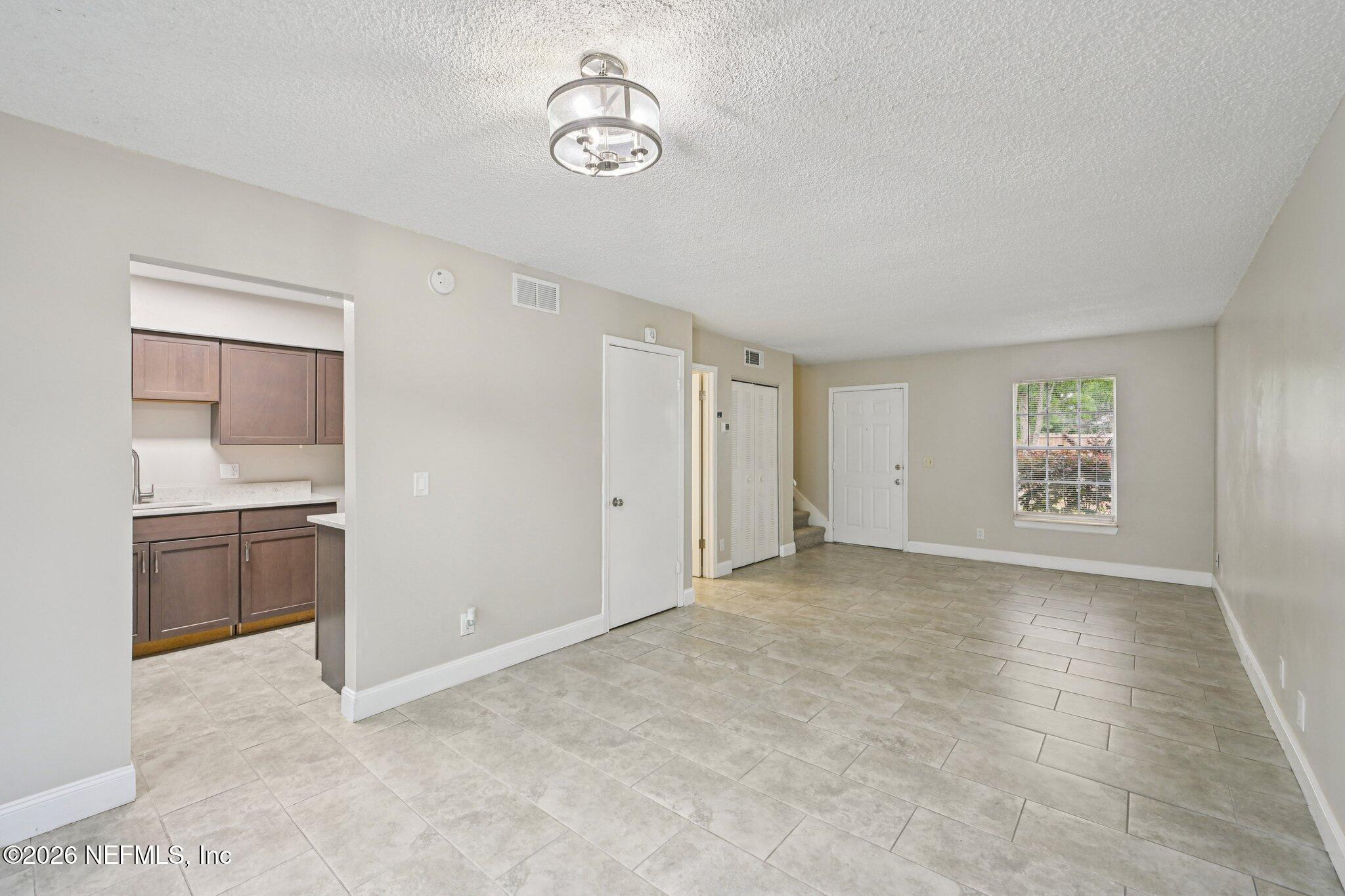 406 Kettering Way Orange Park, FL 32073 - Photo 19 of 31 19-web-or-mls-Kettering Way-S1004-019