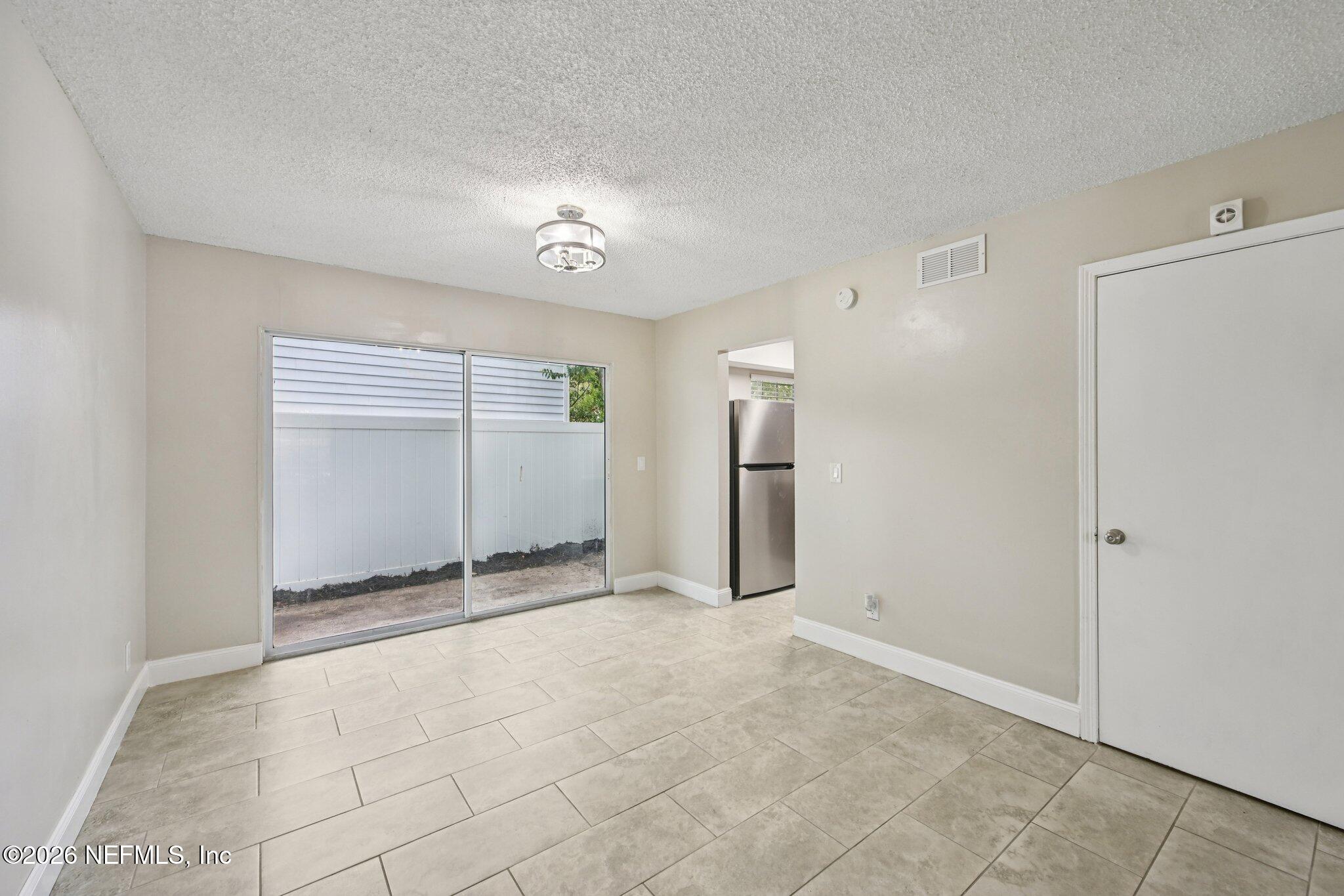 406 Kettering Way Orange Park, FL 32073 - Photo 21 of 31 21-web-or-mls-Kettering Way-S1004-021