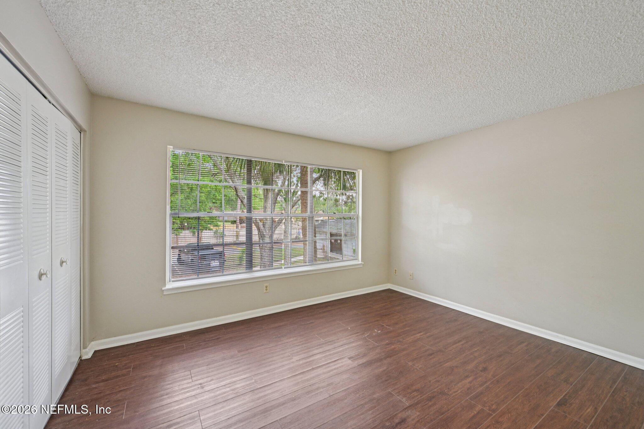 406 Kettering Way Orange Park, FL 32073 - Photo 5 of 31 5-web-or-mls-Kettering Way-S1004-005