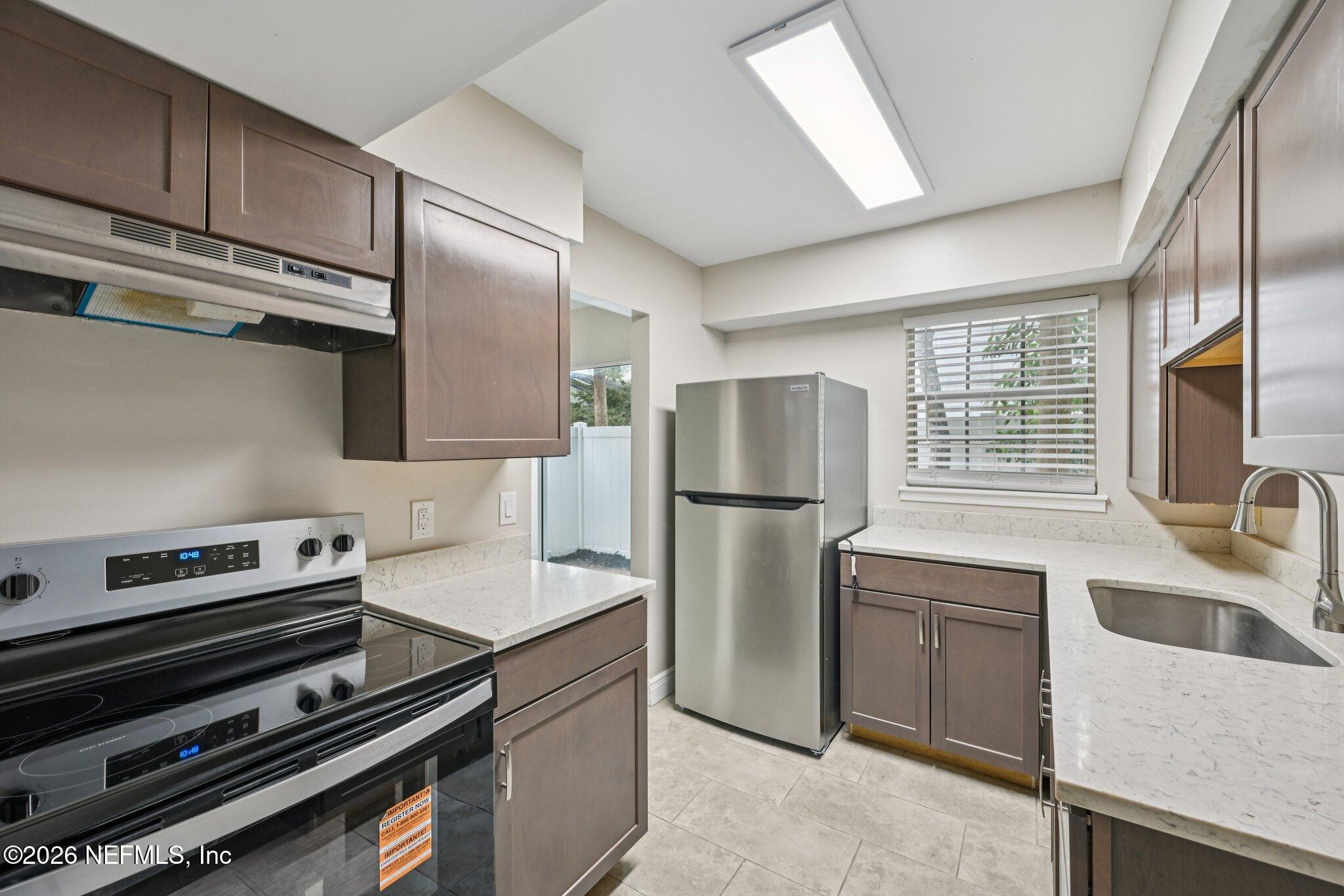 406 Kettering Way Orange Park, FL 32073 - Photo 10 of 31 10-web-or-mls-Kettering Way-S1004-010