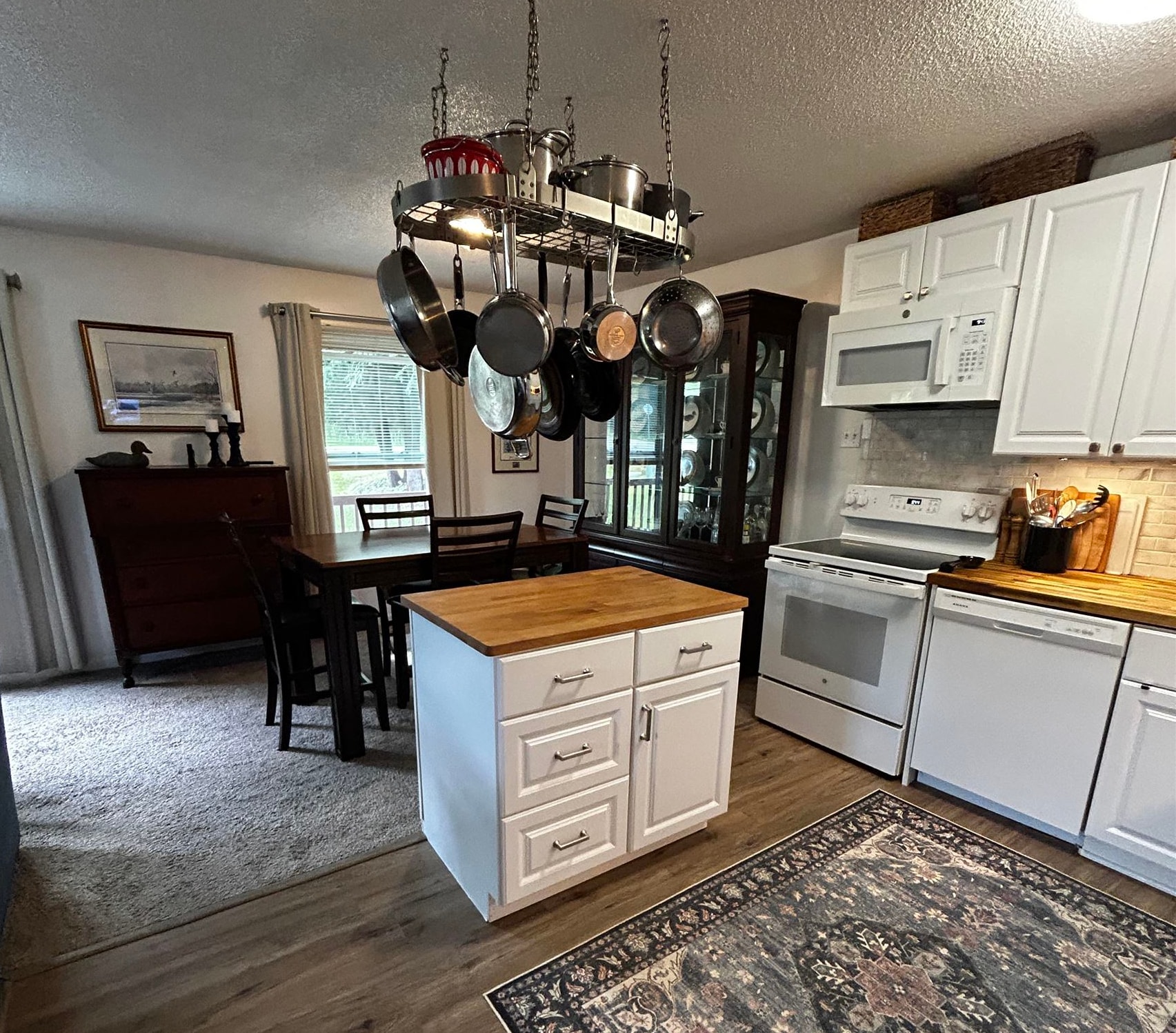 5403 Kings Way Gladwin, MI 48624 - Photo 8 of 19