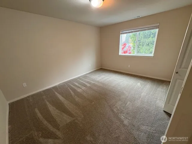 $3,465 | 128 160th Place Southwest, Lynnwood, WA 98087