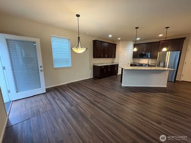 $3,465 | 128 160th Place Southwest, Lynnwood, WA 98087