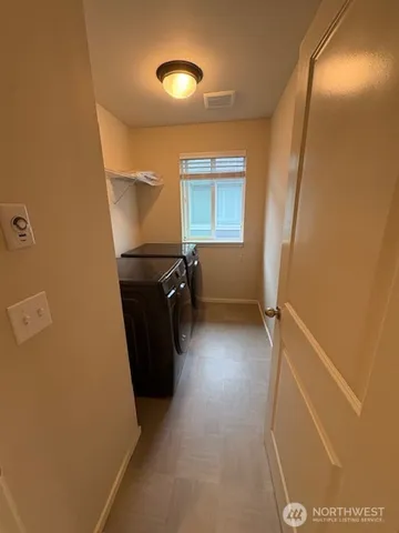 $3,465 | 128 160th Place Southwest, Lynnwood, WA 98087