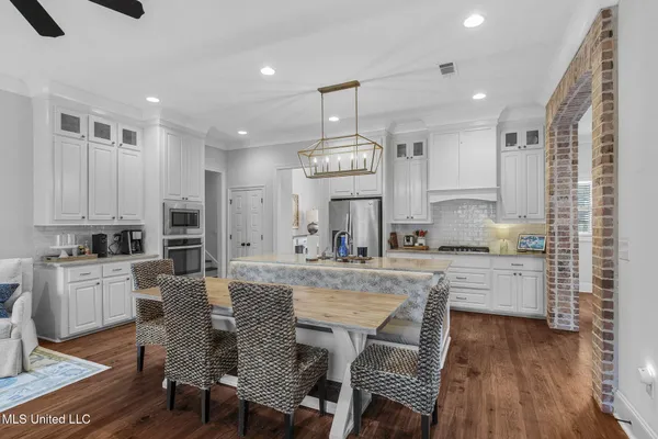 $485,500 | 200 Evelyn Lane, Brandon, MS 39042