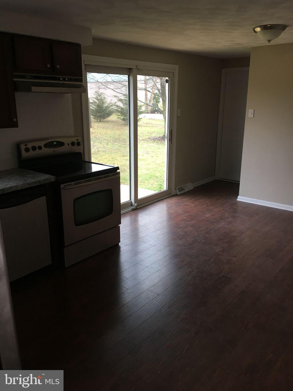 795 Bowers Bridge Road Manchester, PA 17345 - Photo 5 of 13 Gallery Image 5