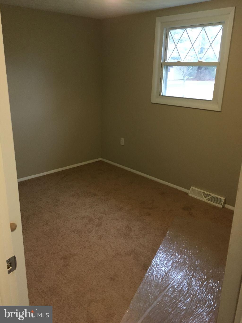 795 Bowers Bridge Road Manchester, PA 17345 - Photo 7 of 13 Gallery Image 7