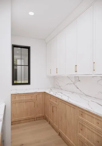 $1,499,000 | 6 Leah Lane, Scarborough, ME 04074