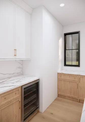 $1,499,000 | 6 Leah Lane, Scarborough, ME 04074