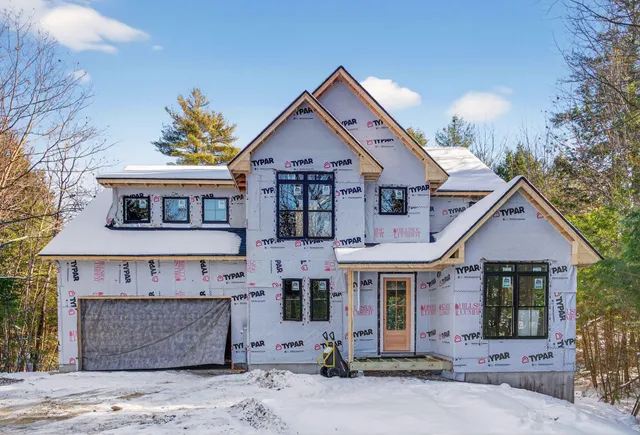 $1,499,000 | 6 Leah Lane, Scarborough, ME 04074