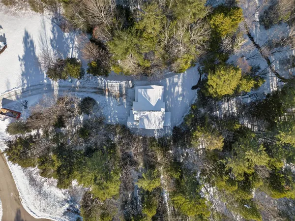 $1,499,000 | 6 Leah Lane, Scarborough, ME 04074