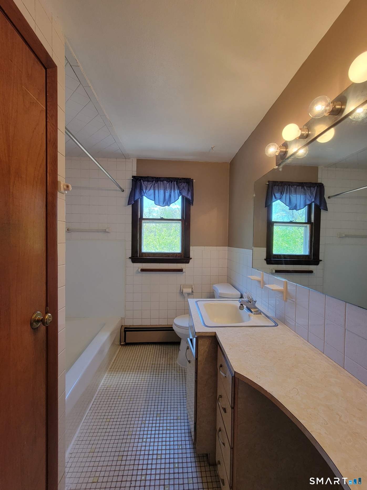 18 Parsonage Road Haddam, CT 06441 - Photo 6 of 12 Gallery Image 6