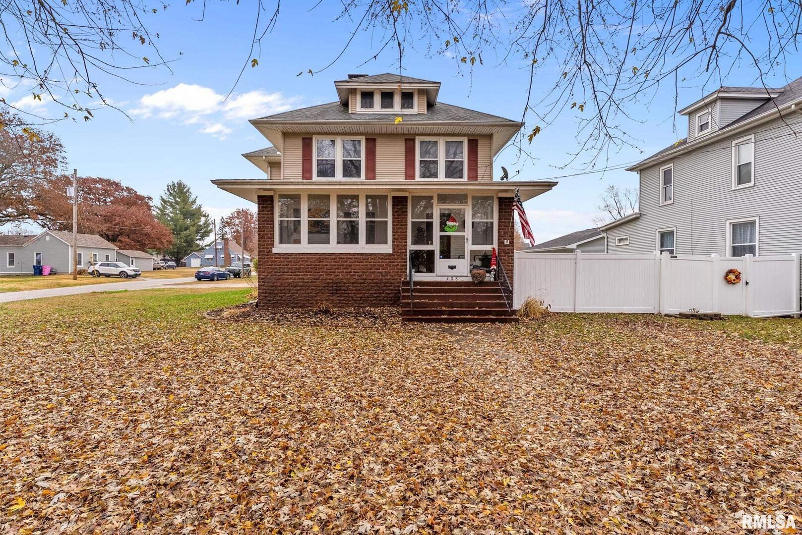 308 Northeast 3rd Avenue Aledo, IL 61231 - Photo 28 of 28 a view of a house with a yard