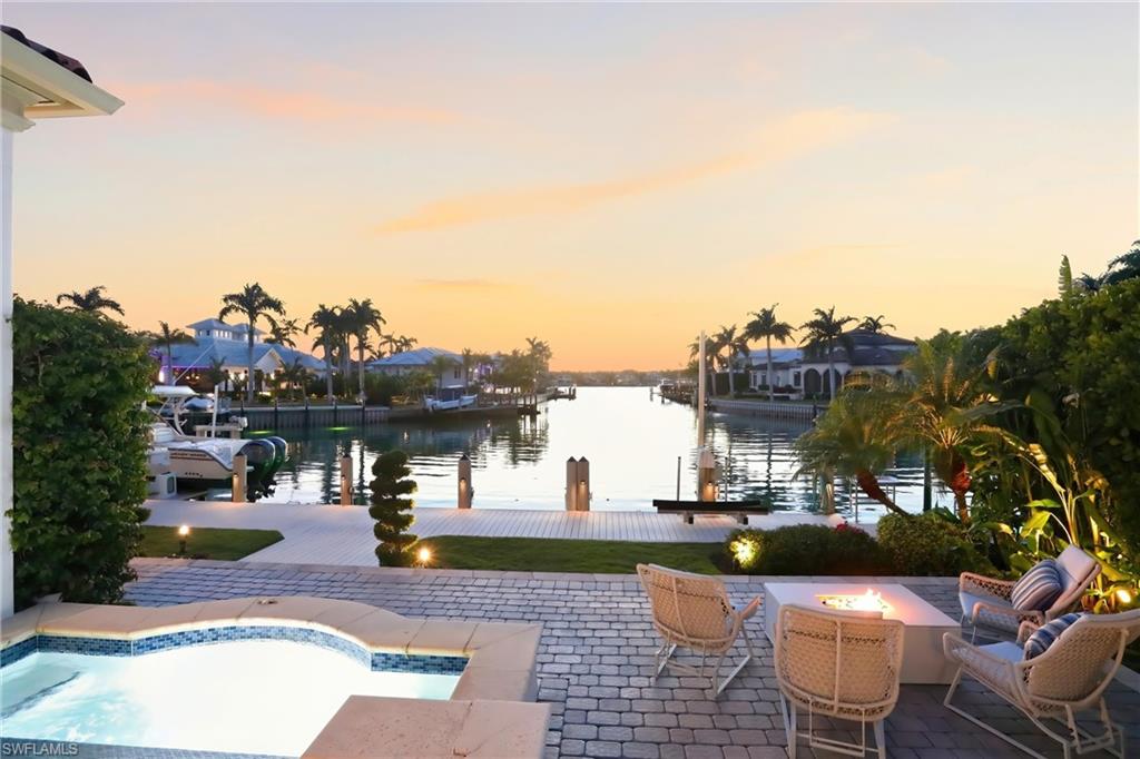 2450 Tarpon Road Naples, FL 34102 - Photo 2 of 26