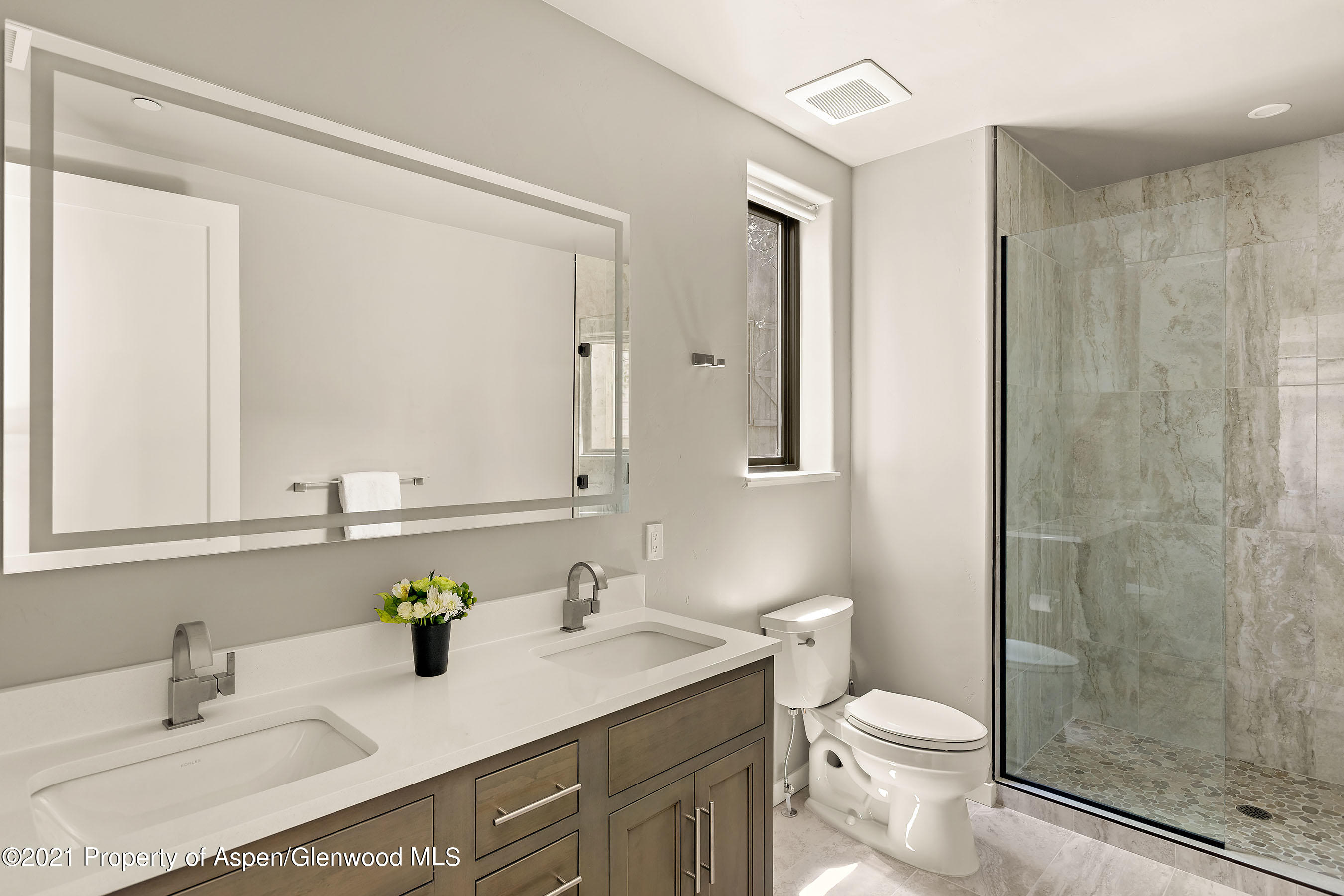 104 Wild Spring Lane Basalt, CO 81621 - Photo 18 of 18 18 lower level guest suite bath #3