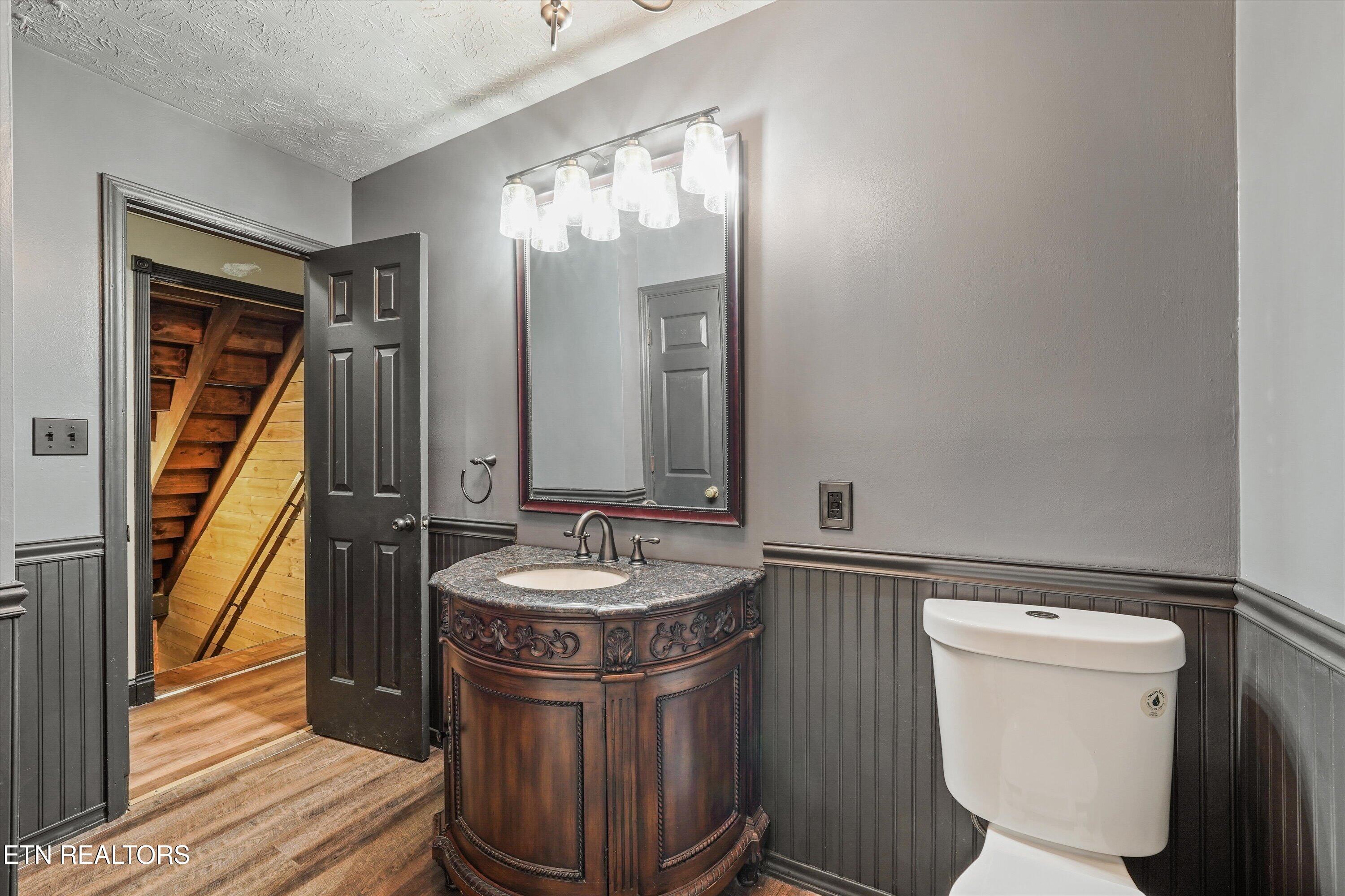 250 Ollis Road Oliver Springs, TN 37840 - Photo 20 of 47 Bathroom 1