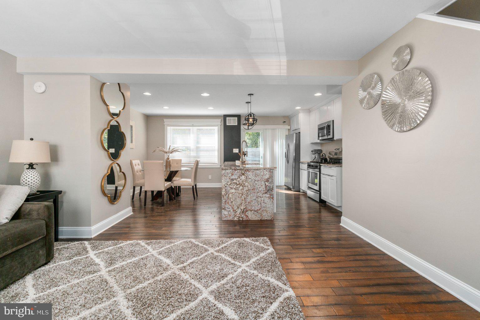 174 Cherrydell Road Baltimore, MD 21228 - Photo 6 of 36 Gallery Image 6
