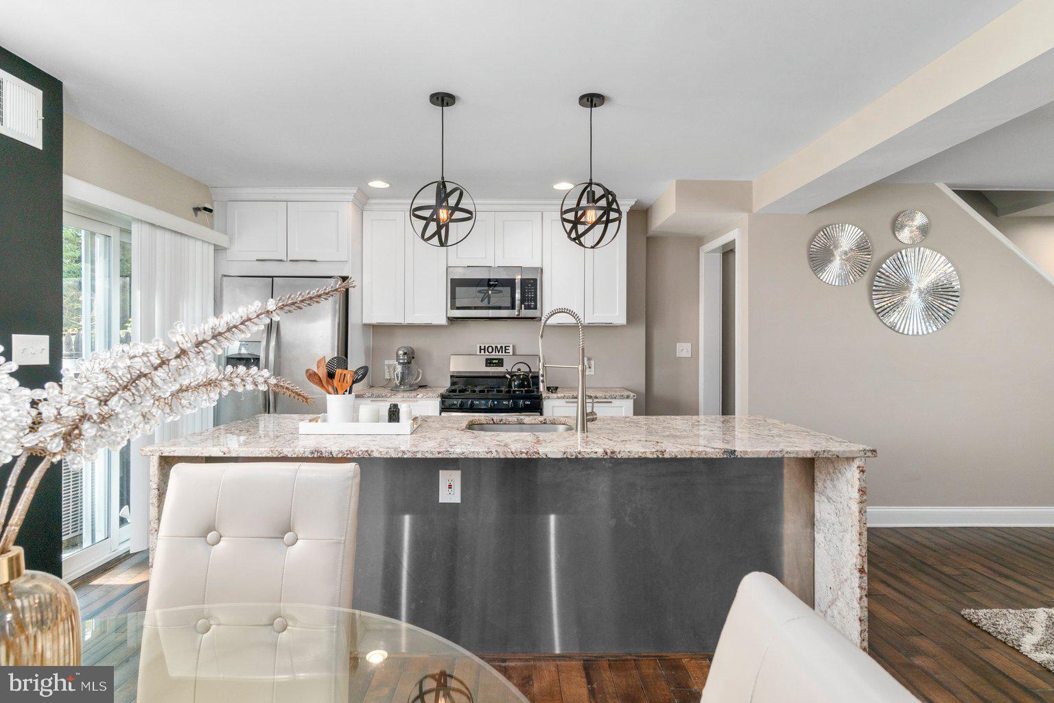 174 Cherrydell Road Baltimore, MD 21228 - Photo 10 of 36 Gallery Image 10