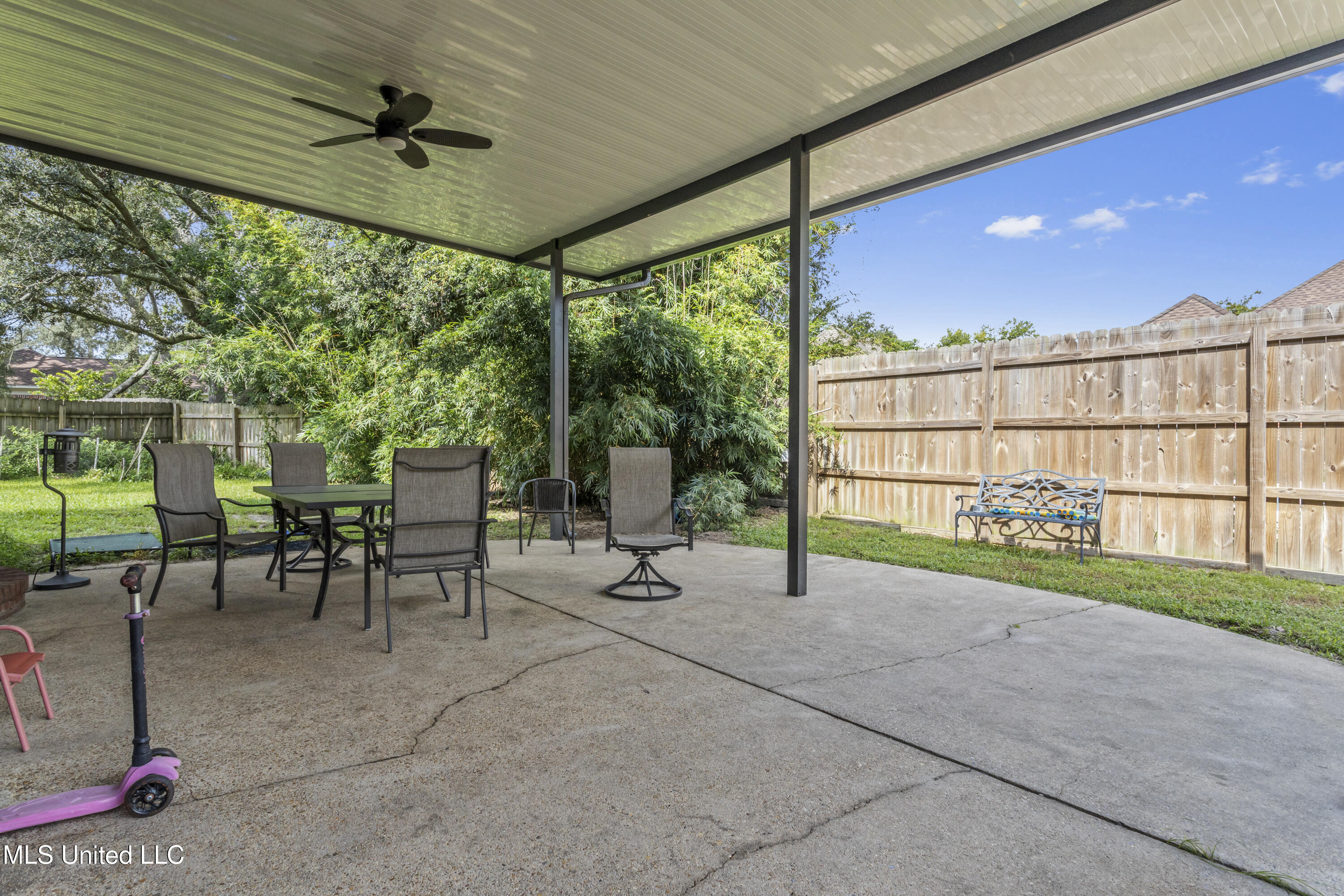 2013 Rue Ulysse Biloxi, MS 39531 - Photo 33 of 35 034