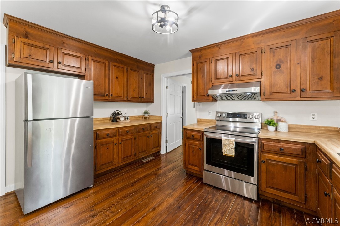 14403 Michaels Ridge Road Midlothian, VA 23113 - Photo 11 of 46 Gallery Image 11