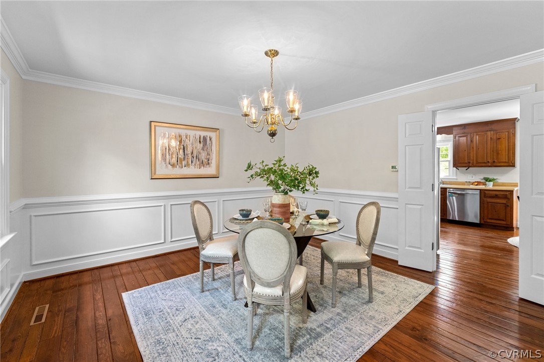 14403 Michaels Ridge Road Midlothian, VA 23113 - Photo 5 of 46 Gallery Image 5