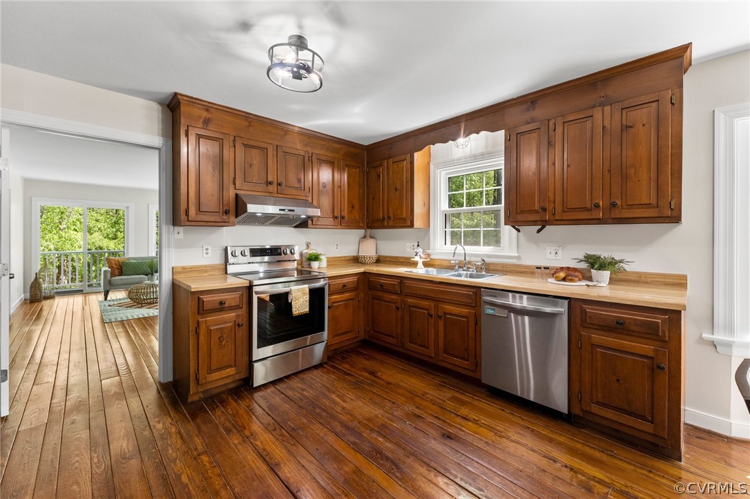 14403 Michaels Ridge Road Midlothian, VA 23113 - Photo 9 of 46 Gallery Image 9